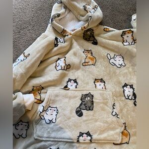 Women wearable blanket hoodie poncho CAT KITTY lounge wear super cute M L